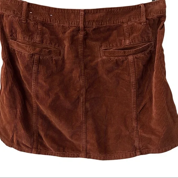 American Eagle | hi-rise a-line corduroy button up skirt size 16 - Picture 4 of 7